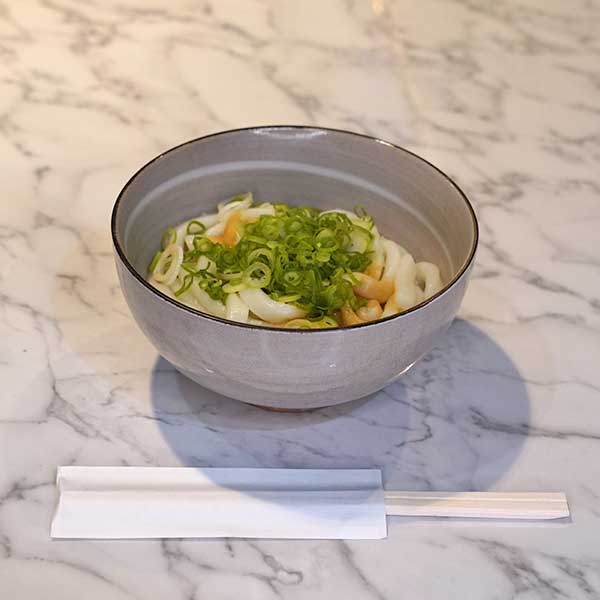 伊勢名物「伊勢うどん」